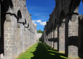 Kirchenruine, Blick nach Osten, 2015