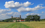 Münzenburg und Hattsteiner Hof, Foto: Sylvia Linn, 2016